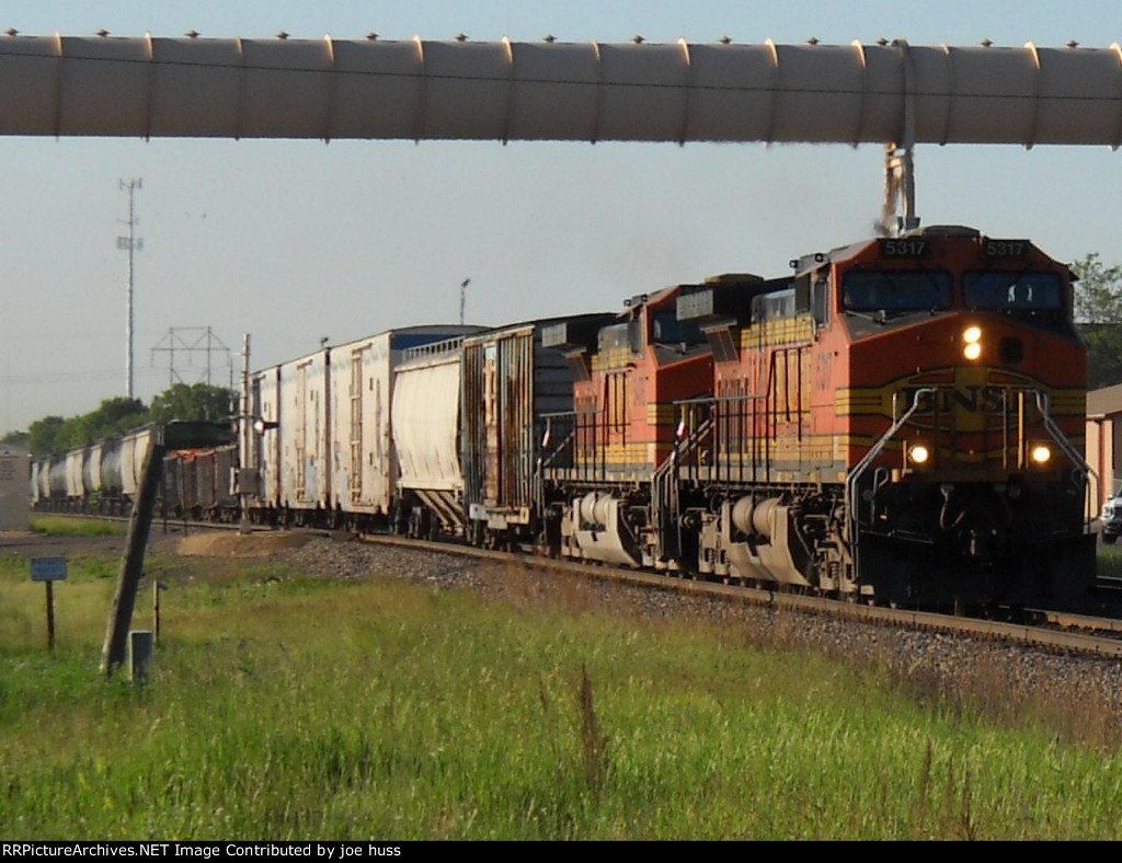 BNSF 5317 West